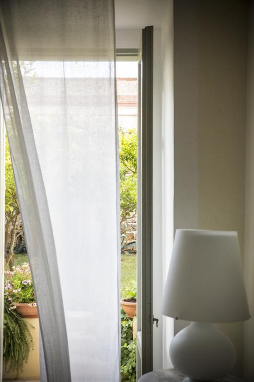 Palazzo Morisco Bed & Breakfast Gagliano del Capo Exterior photo