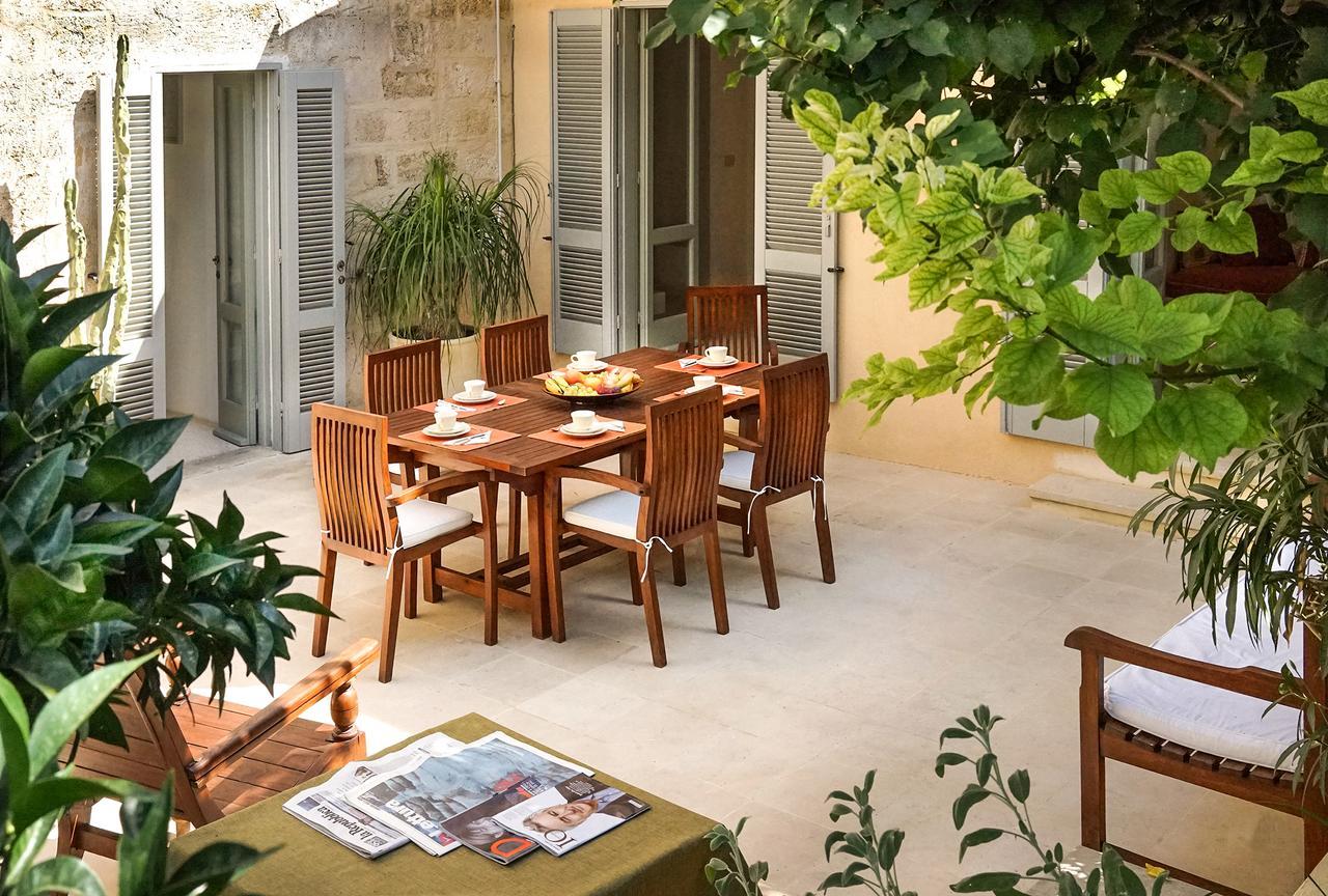 Palazzo Morisco Bed & Breakfast Gagliano del Capo Exterior photo